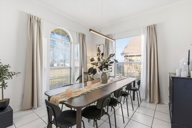 2742 Claremont Drive, Grand Prairie, TX 75052