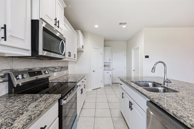 908 Nelson Place, Fort Worth, TX 76028
