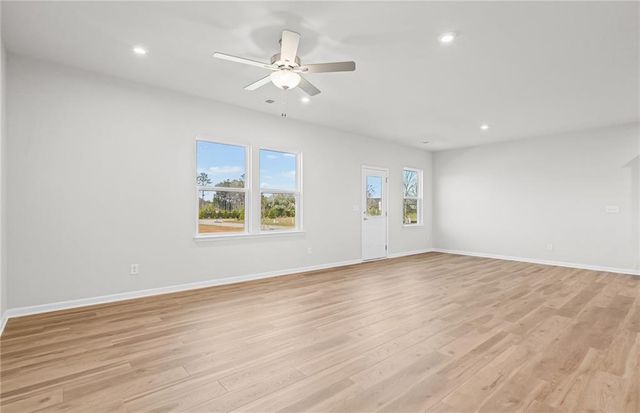 600 Vidalia Park Way, Mcdonough, GA 30252