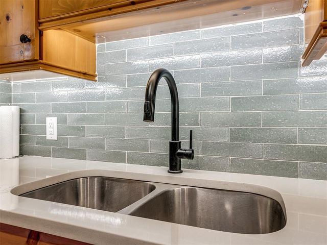 1327 W Wilshire Boulevard, Oklahoma City, OK 73116