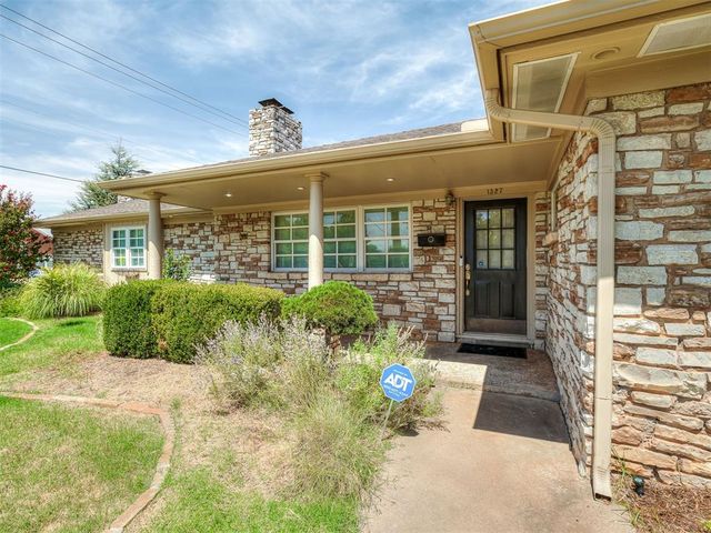 1327 W Wilshire Boulevard, Oklahoma City, OK 73116