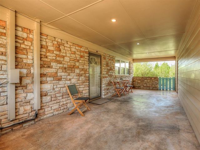 1327 W Wilshire Boulevard, Oklahoma City, OK 73116