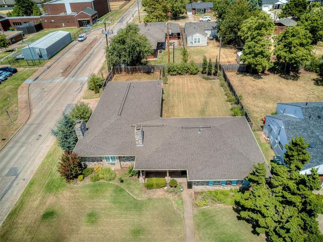 1327 W Wilshire Boulevard, Oklahoma City, OK 73116