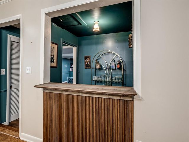 1327 W Wilshire Boulevard, Oklahoma City, OK 73116
