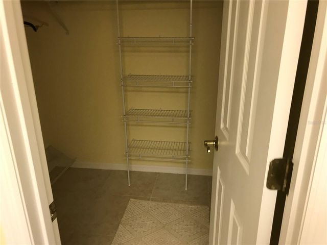 5600 W LONG COMMON COURT 2, Sarasota, FL 34235