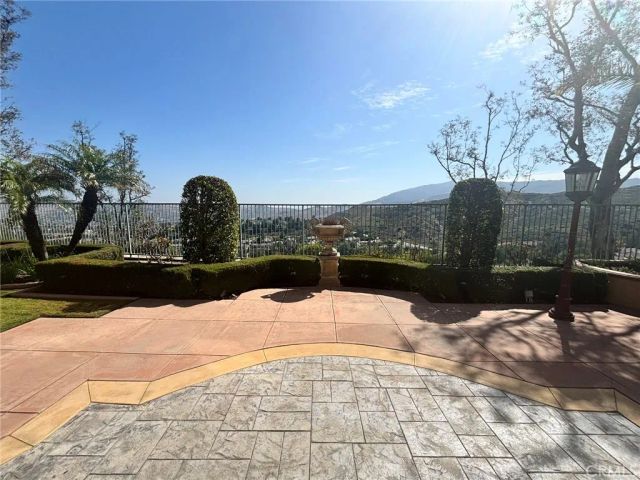 8183 E Bailey Way, Anaheim Hills, CA 92808