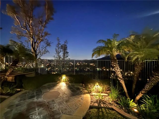 8183 E Bailey Way, Anaheim Hills, CA 92808