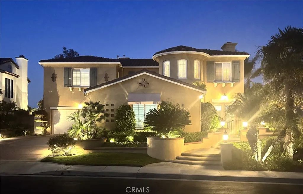 8183 E Bailey Way, Anaheim Hills, CA 92808