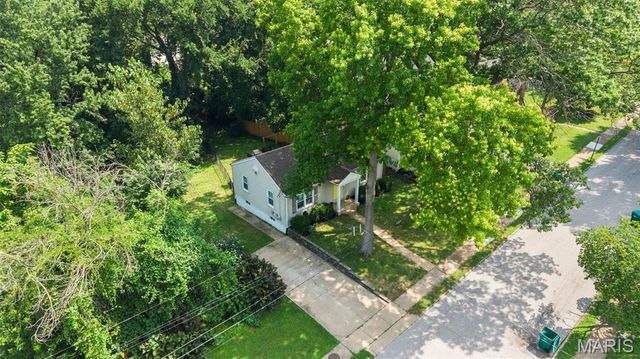 837 Greeley Avenue, Webster Groves, MO 63119