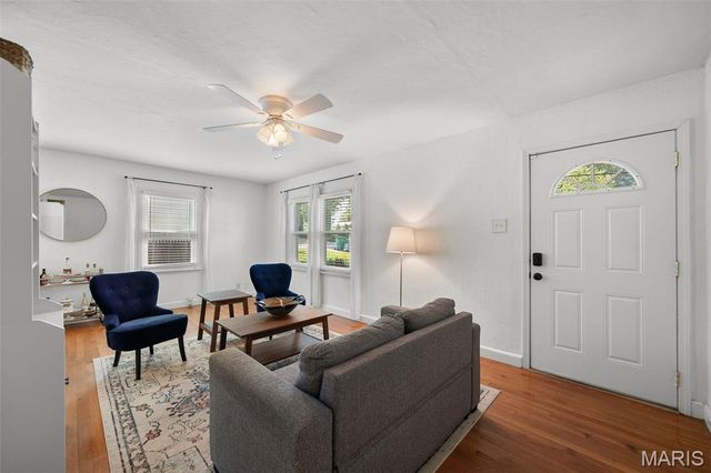 837 Greeley Avenue, Webster Groves, MO 63119