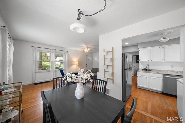 837 Greeley Avenue, Webster Groves, MO 63119