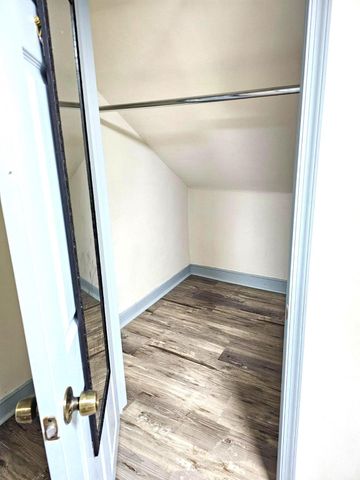 200 MAIN ST, Parkesburg, PA 19365