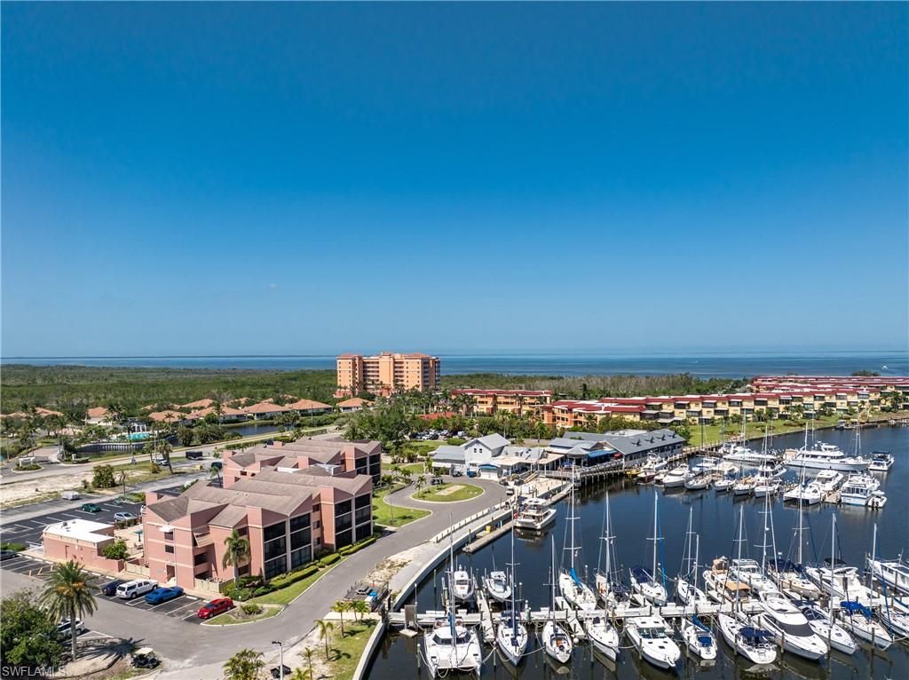3160 Matecumbe Key RD 238, PUNTA GORDA, FL 33955 — exterior