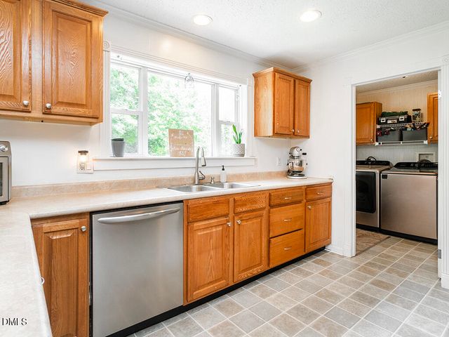 3286 Nc-54, Haw River, NC 27258