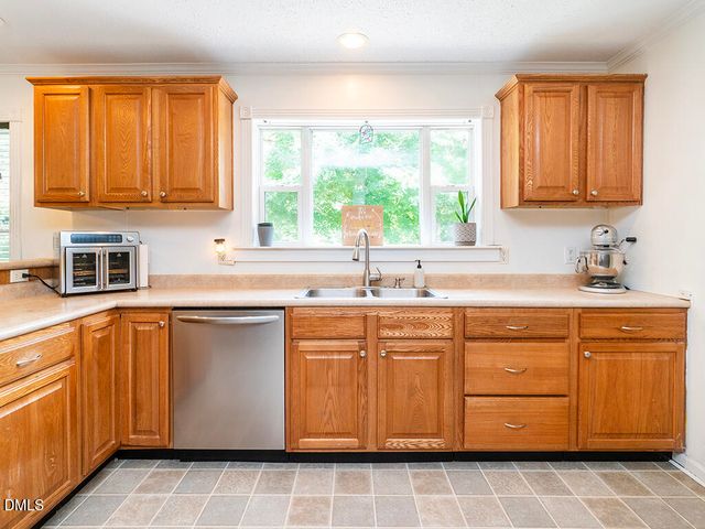 3286 Nc-54, Haw River, NC 27258