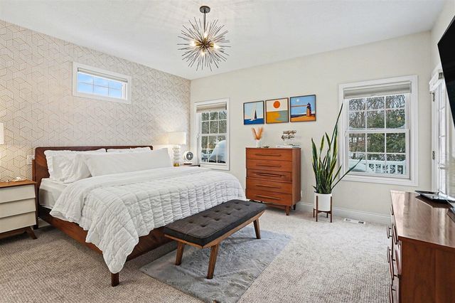 627 Parkview Avenue, Spring Lake, MI 49456