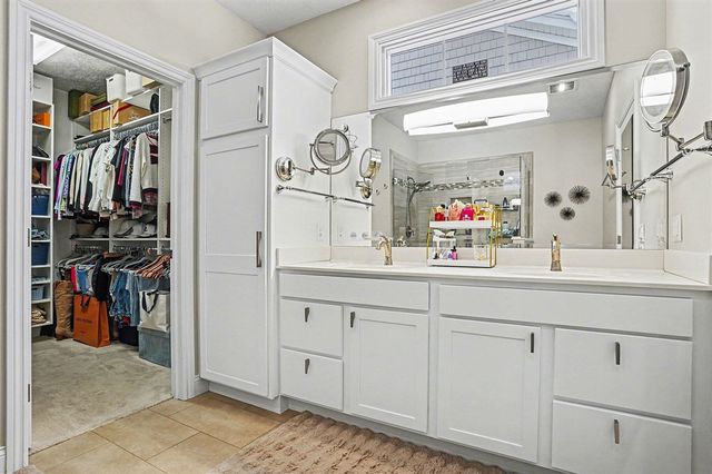 627 Parkview Avenue, Spring Lake, MI 49456