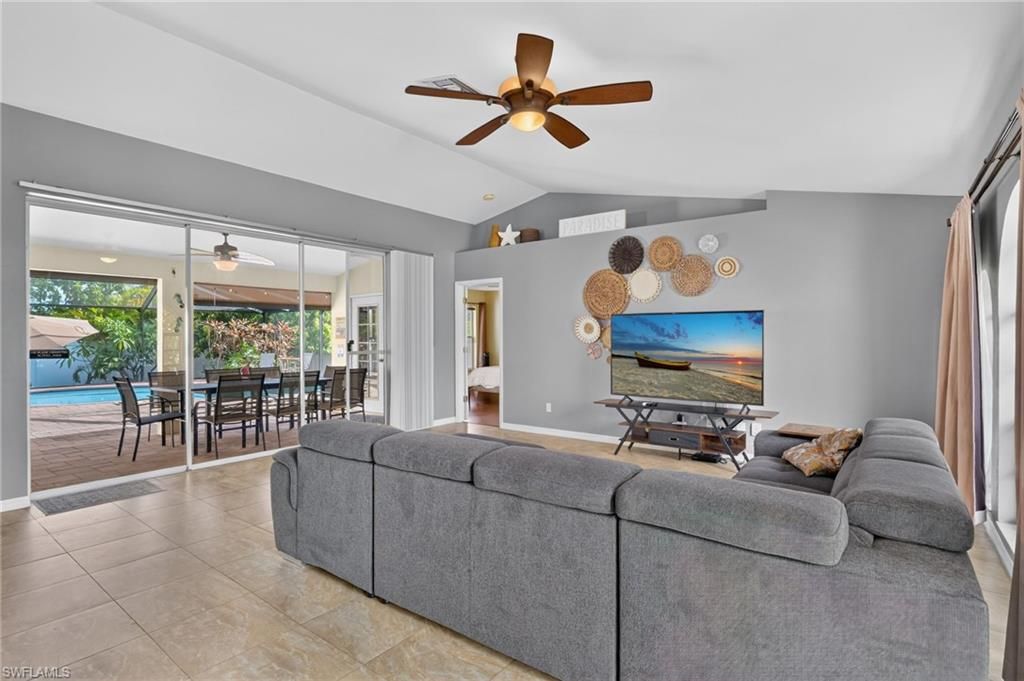 609 23rd TER, CAPE CORAL, FL 33991 — photo 3