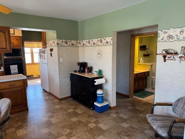 9844 N Us Highway 231, Demotte, IN 46310