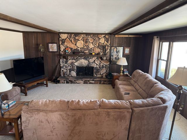 9844 N Us Highway 231, Demotte, IN 46310