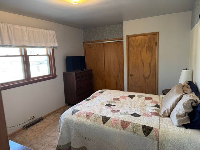 9844 N Us Highway 231, Demotte, IN 46310