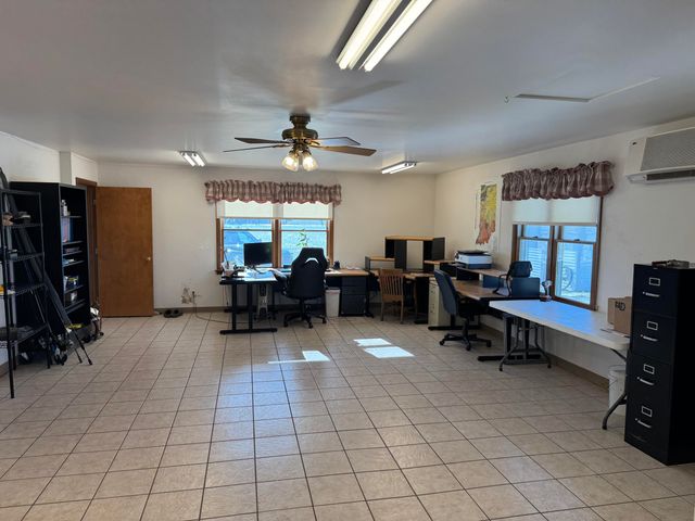 9844 N Us Highway 231, Demotte, IN 46310