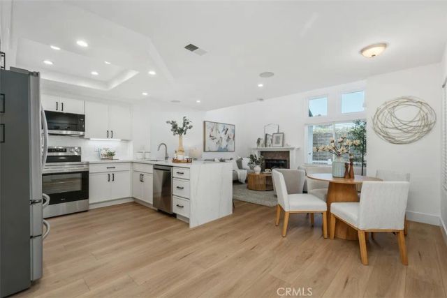 45 Greenmoor, Irvine, CA 92614