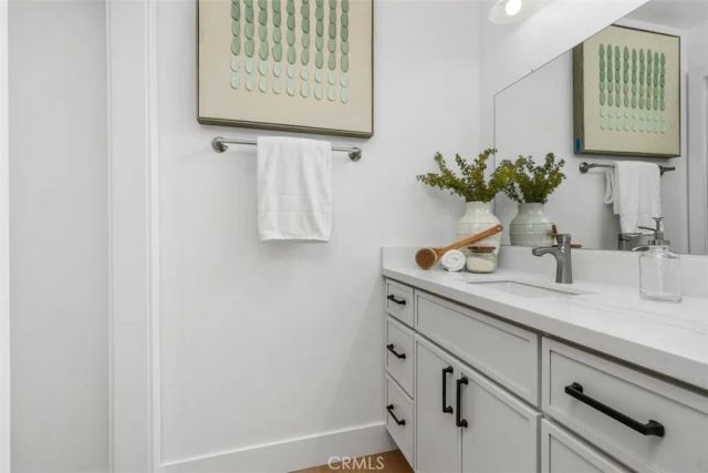 45 Greenmoor, Irvine, CA 92614