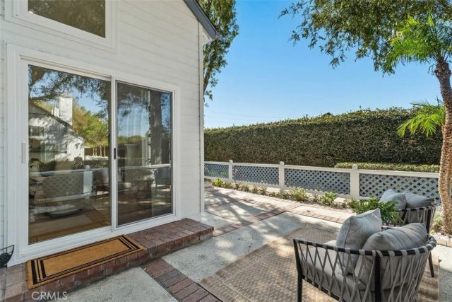 45 Greenmoor, Irvine, CA 92614