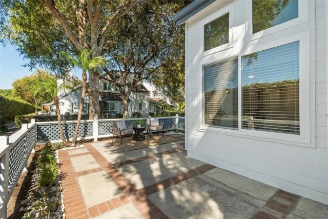 45 Greenmoor, Irvine, CA 92614