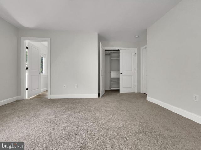 665 FAIRMONT AVE, Mohnton, PA 19540