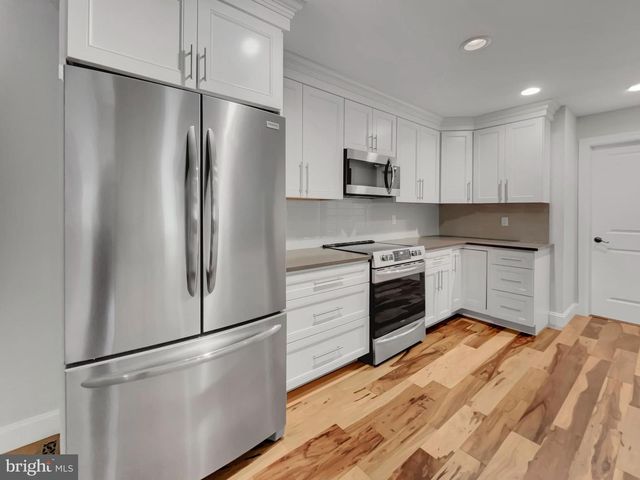 665 FAIRMONT AVE, Mohnton, PA 19540