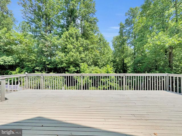 665 FAIRMONT AVE, Mohnton, PA 19540