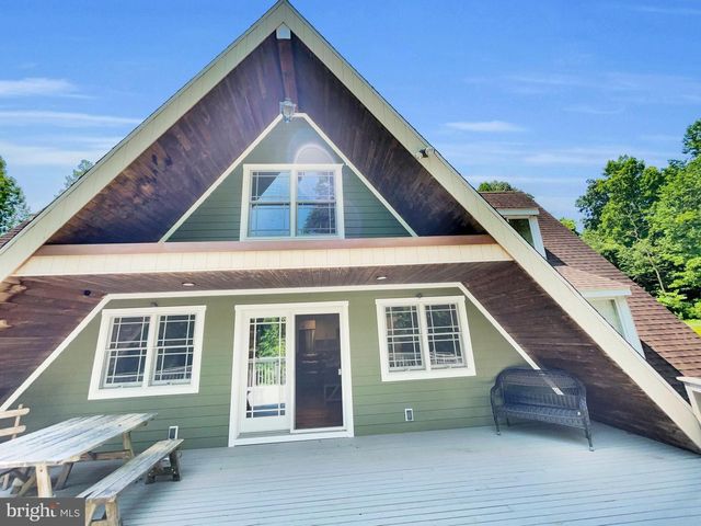 665 FAIRMONT AVE, Mohnton, PA 19540