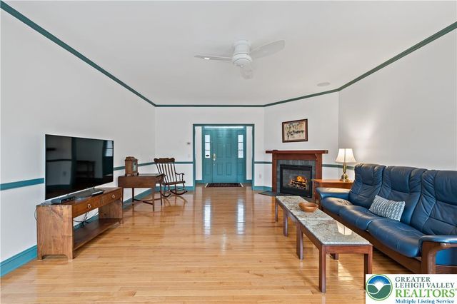 207 North 36th Street, Allentown City, PA 18104