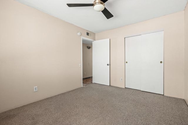 1351 E Luna Way, Palm Springs, CA 92262