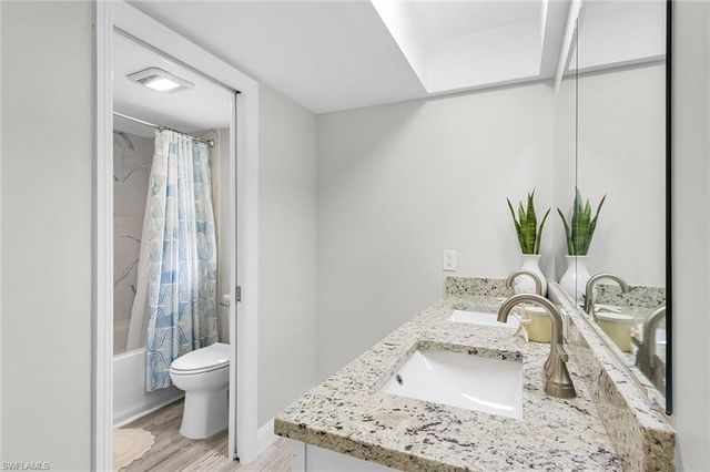 5016 Skyline BLVD, Cape Coral, FL 33914
