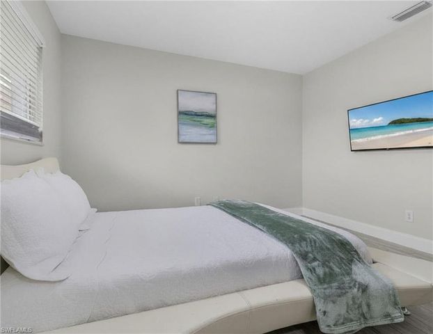 5016 Skyline BLVD, Cape Coral, FL 33914