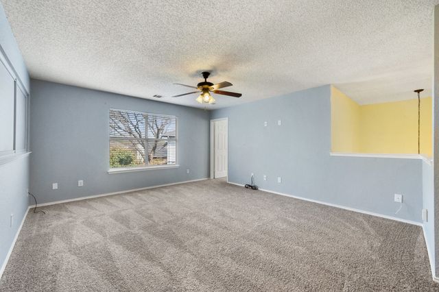 957 Blossomwood Court, Arlington, TX 76017