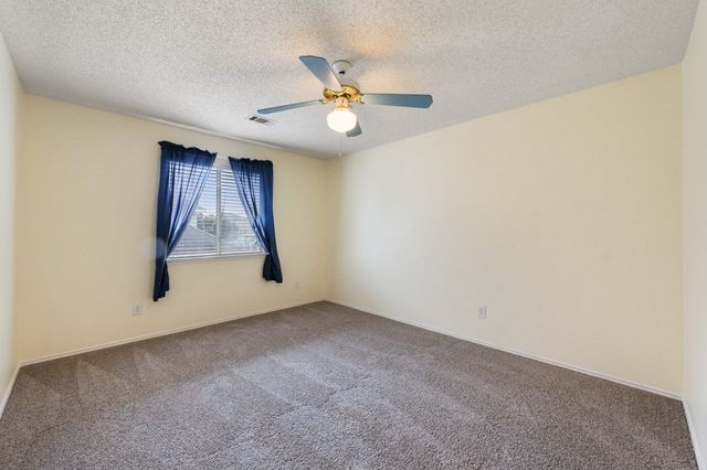 957 Blossomwood Court, Arlington, TX 76017