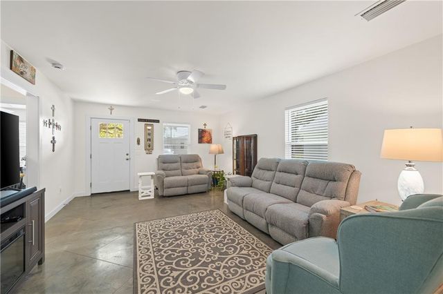 22045 7th Street, Silverhill, AL 36576