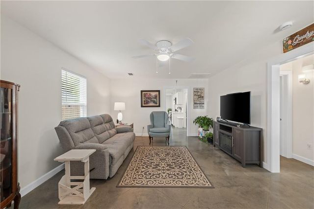 22045 7th Street, Silverhill, AL 36576