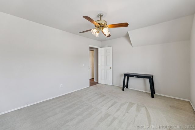 905 N Butternut Avenue N, Broken Arrow, OK 74012