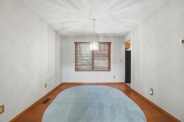 180 Country Road 180 Country Road, Urbana, OH 43078