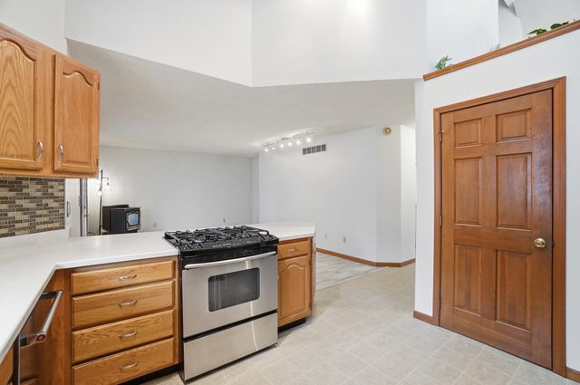 180 Country Road 180 Country Road, Urbana, OH 43078