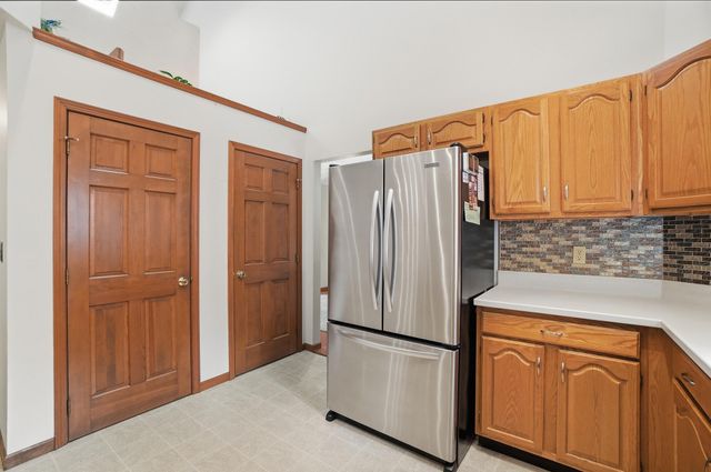 180 Country Road 180 Country Road, Urbana, OH 43078