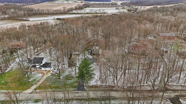 180 Country Road 180 Country Road, Urbana, OH 43078