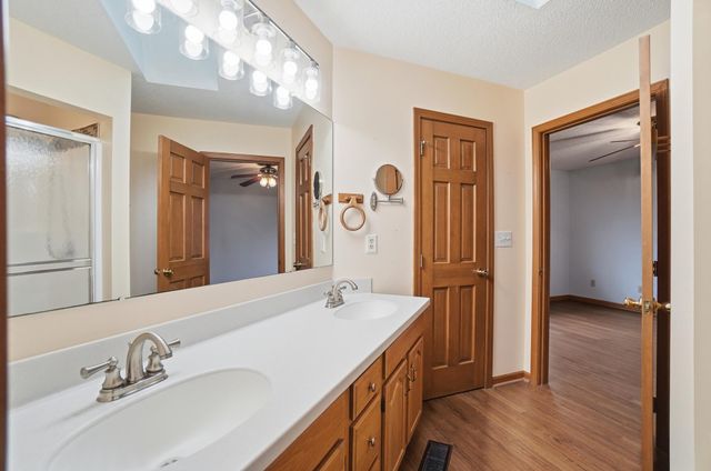 180 Country Road 180 Country Road, Urbana, OH 43078