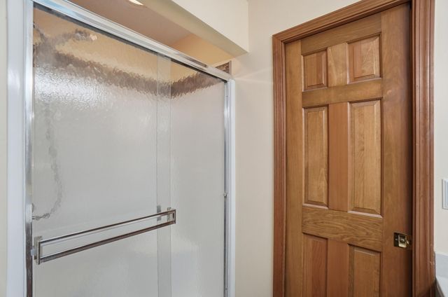 180 Country Road 180 Country Road, Urbana, OH 43078