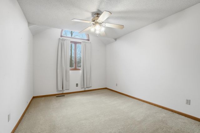 180 Country Road 180 Country Road, Urbana, OH 43078